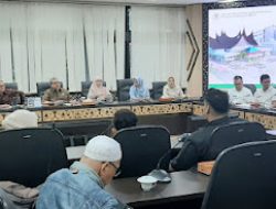 DPRD Sumbar Dorong Penyelesaian Persoalan Investasi Melalui Musyawarah